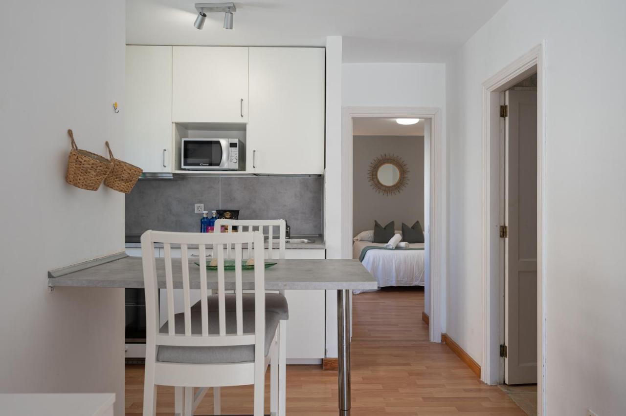 Homeforguest Apartment With Pool And Terrace 1 Min From The Beach Corralejo Exteriör bild